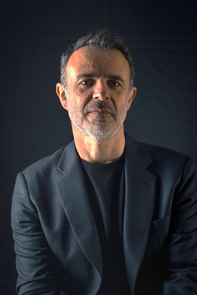 알칸타라 소재 기업, 크리스 레프테리 디자인 앰배서더 선임 관련 이미지